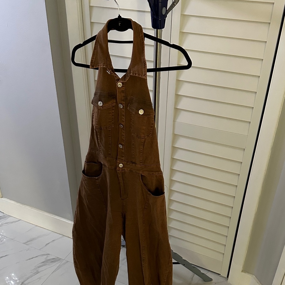Kaylee Kollection jumpsuit in brown denim